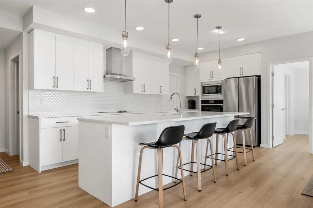 550 Belmont Street, #4113