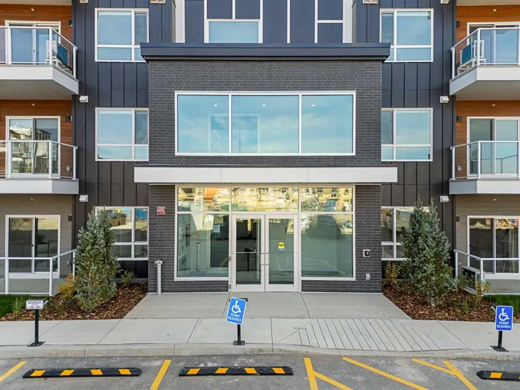 550 Belmont Street, #4113