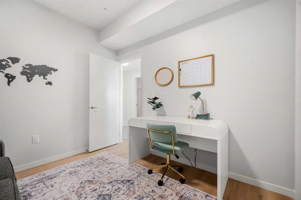 550 Belmont Street, #4113
