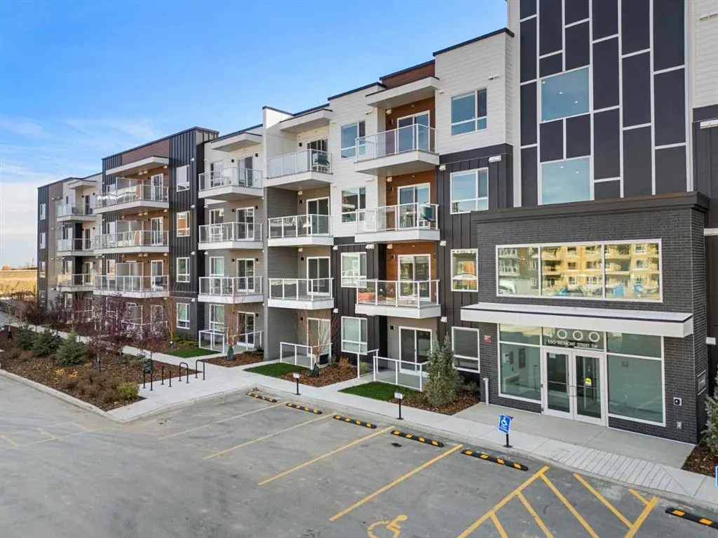 550 Belmont Street, #4113