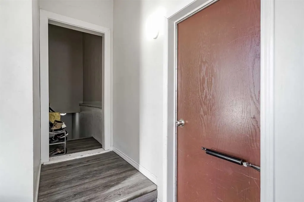 1468 Renfrew Drive NE