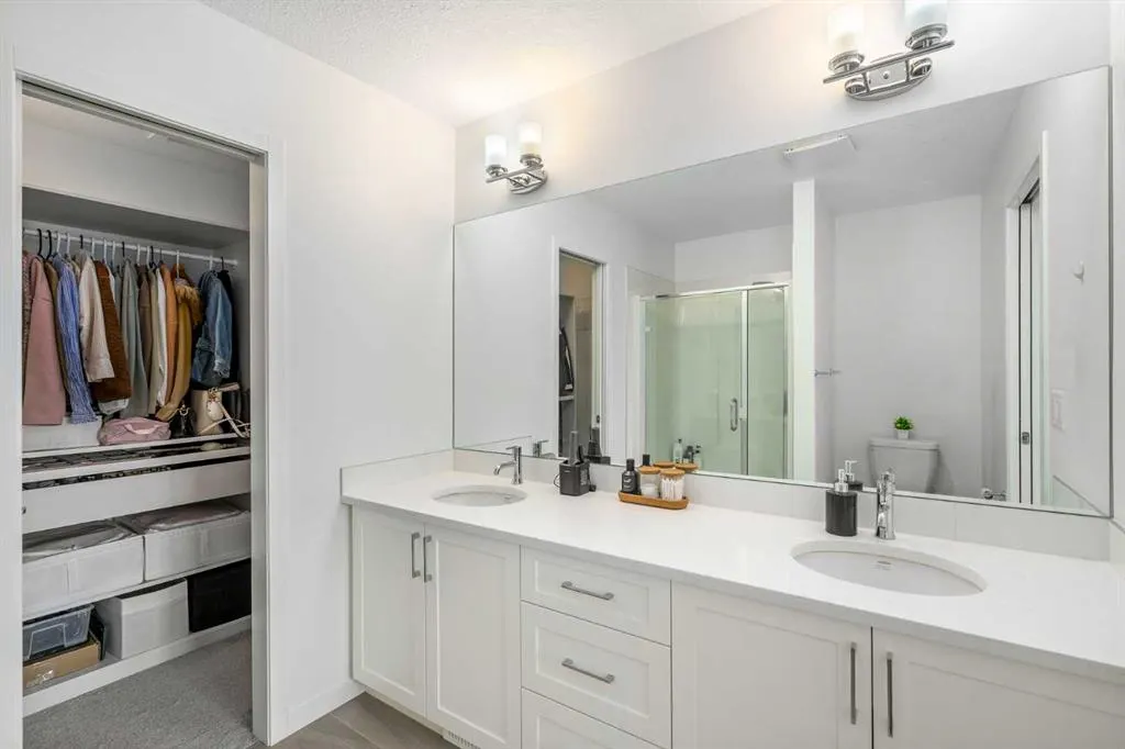 628 Copperstone Manor SE