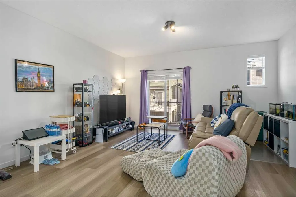 628 Copperstone Manor SE