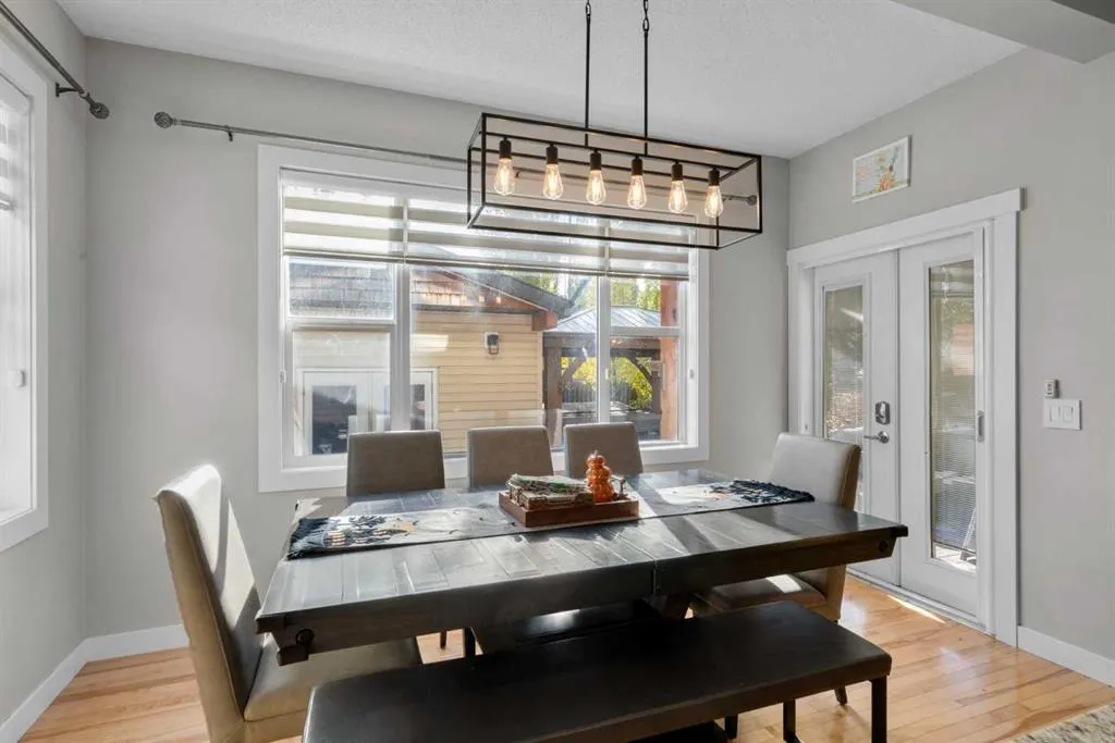 2581 Coopers Circle SW