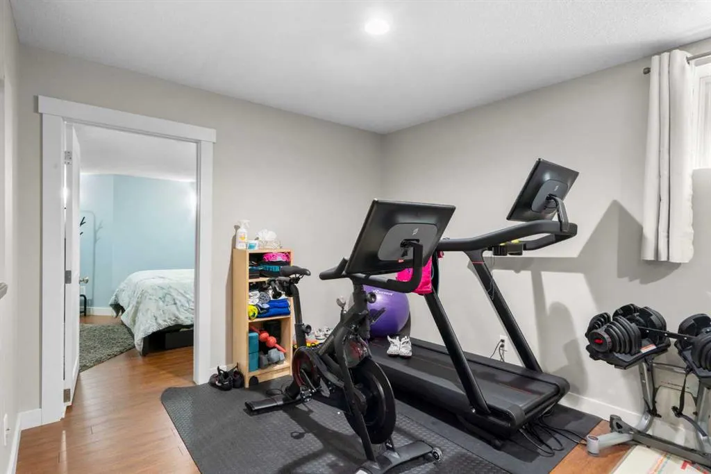 2581 Coopers Circle SW