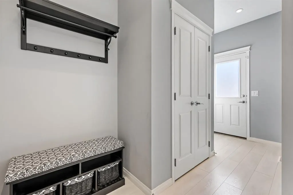 75 Masters Crescent SE