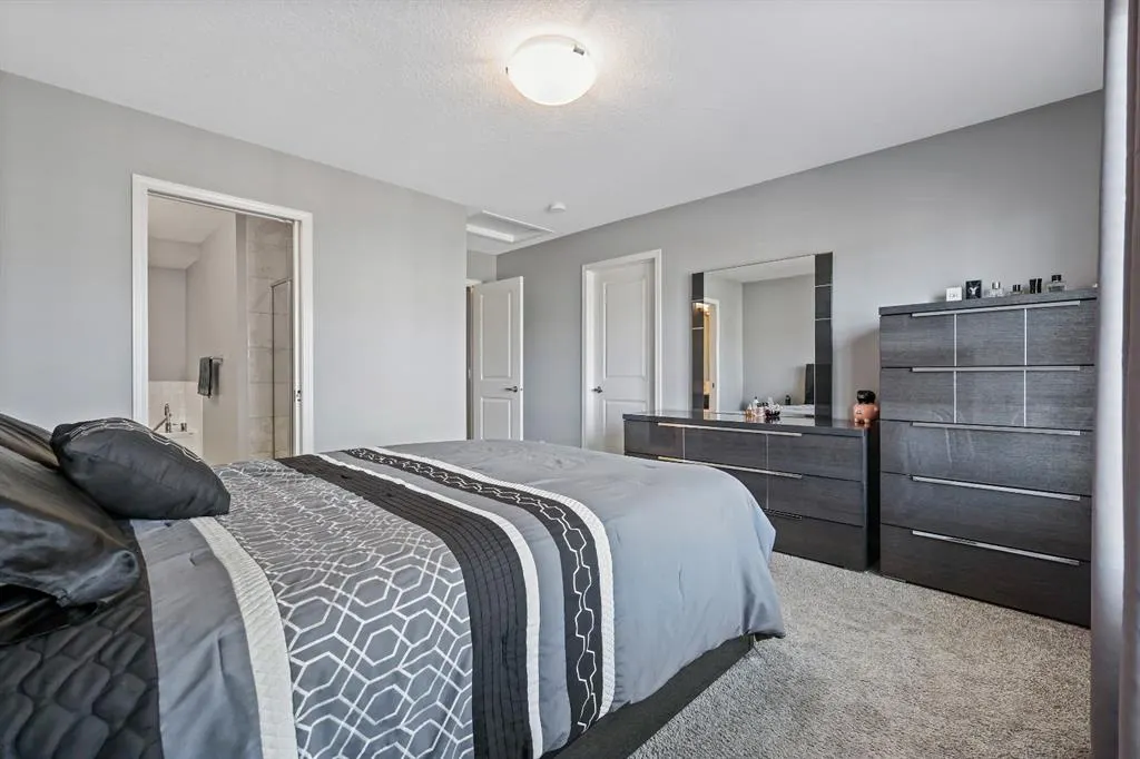 75 Masters Crescent SE