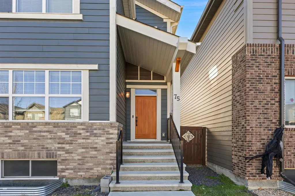 75 Masters Crescent SE