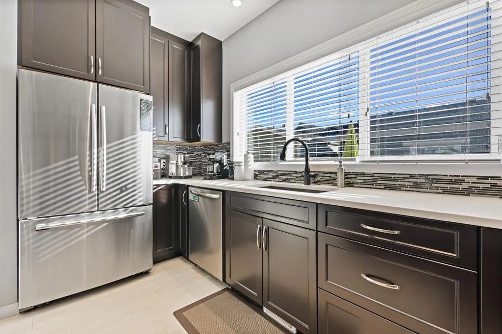 75 Masters Crescent SE