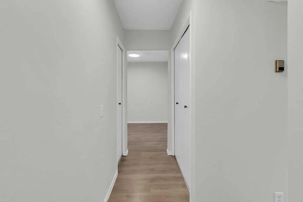 10 Radcliffe Crescent SE