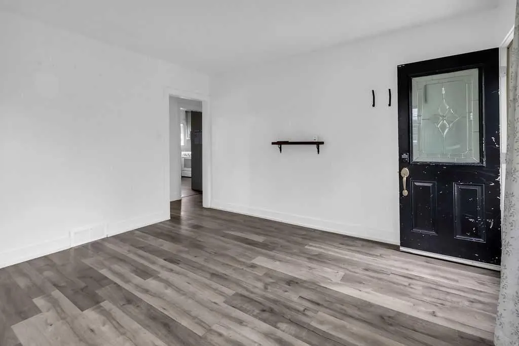 1212 Bantry Street NE