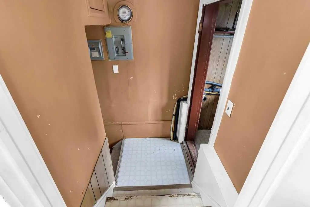 1212 Bantry Street NE