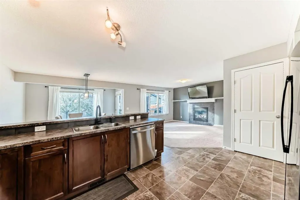 1809 Baywater Gardens SW