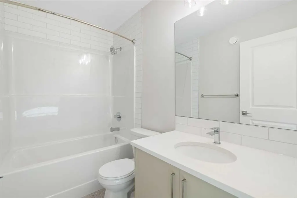 41 Annette Landing NW