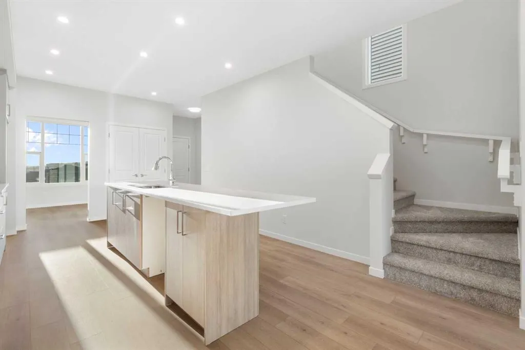 41 Annette Landing NW