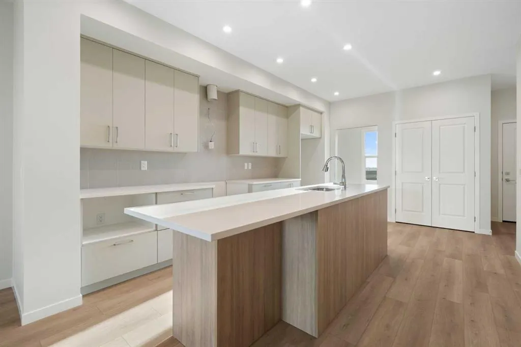 41 Annette Landing NW