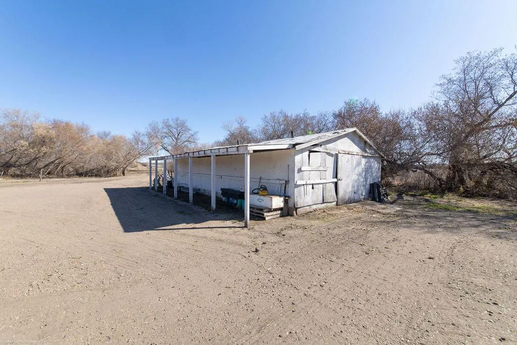 31001 Hwy 40