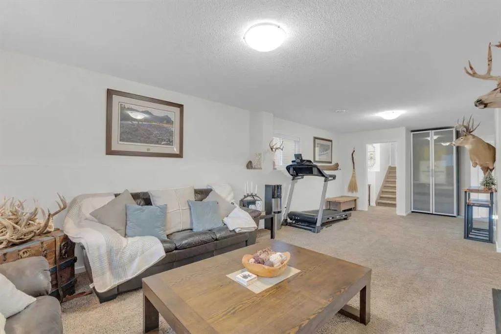 148 Bowman Circle
