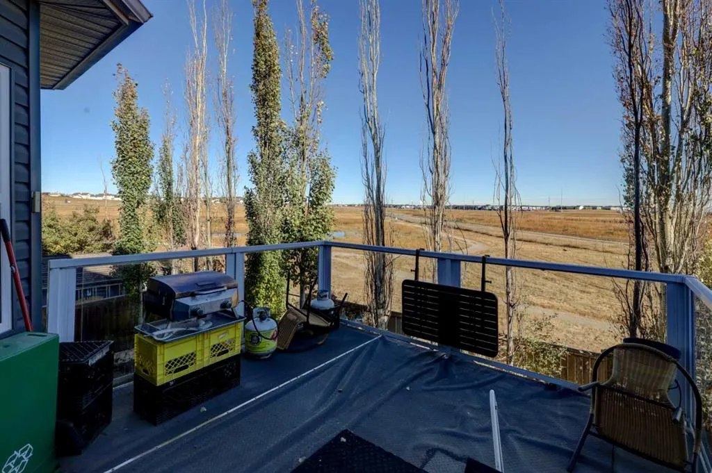 20 Coral Reef Bay NE