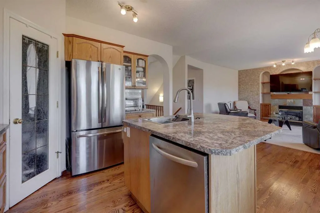 20 Coral Reef Bay NE