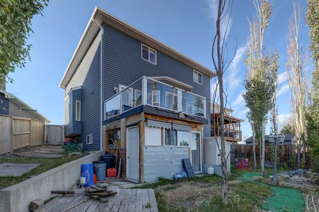 20 Coral Reef Bay NE