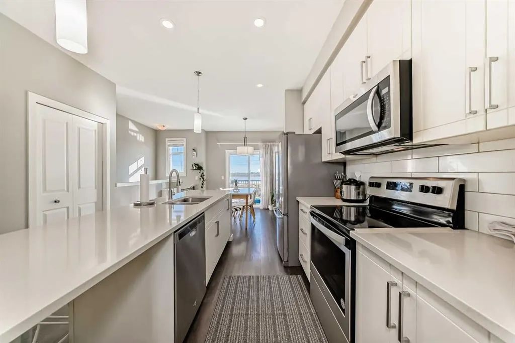 84 Copperstone Villas SE