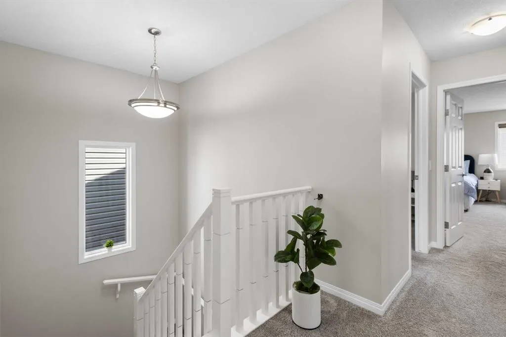 62 Carrington Rise NW