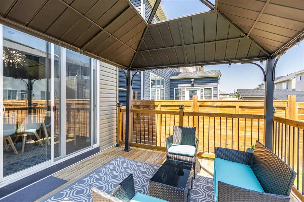 62 Carrington Rise NW