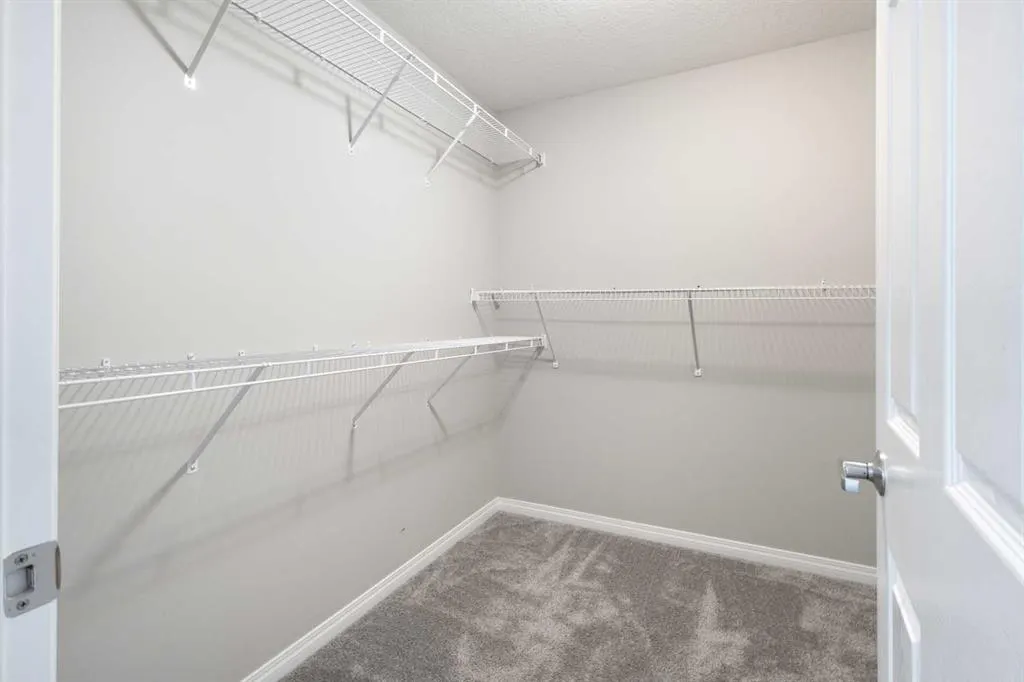 62 Carrington Rise NW