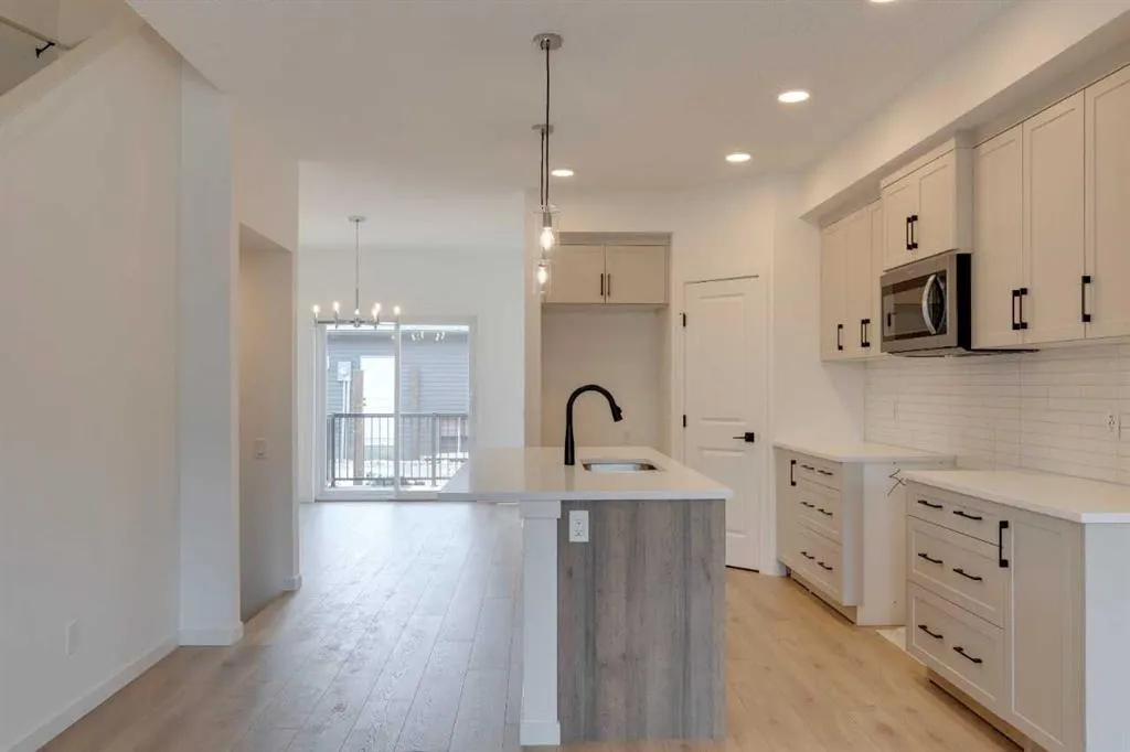 3598 Chestermere Boulevard