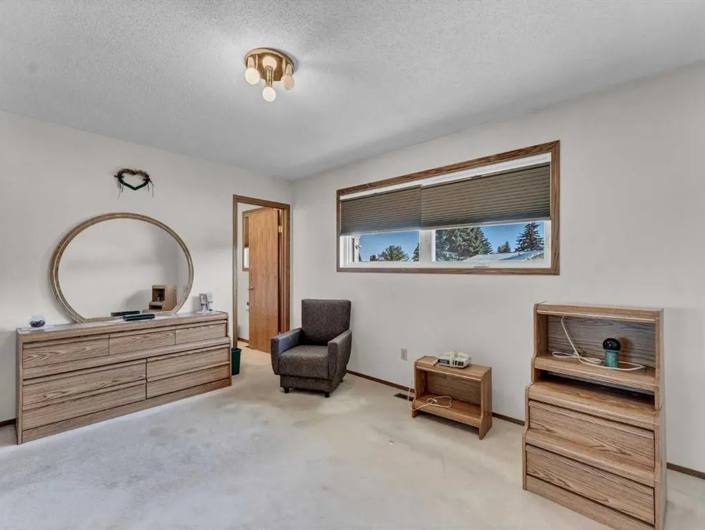 20 Eastbrook Way E
