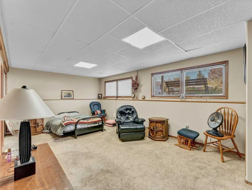 20 Eastbrook Way E