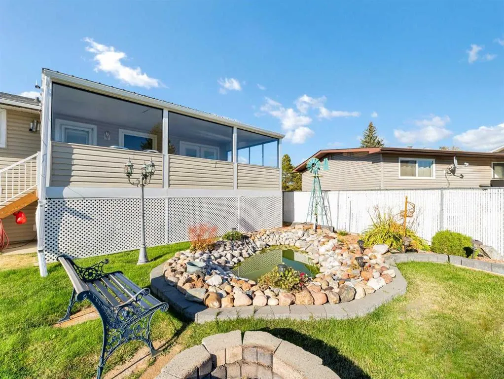 20 Eastbrook Way E