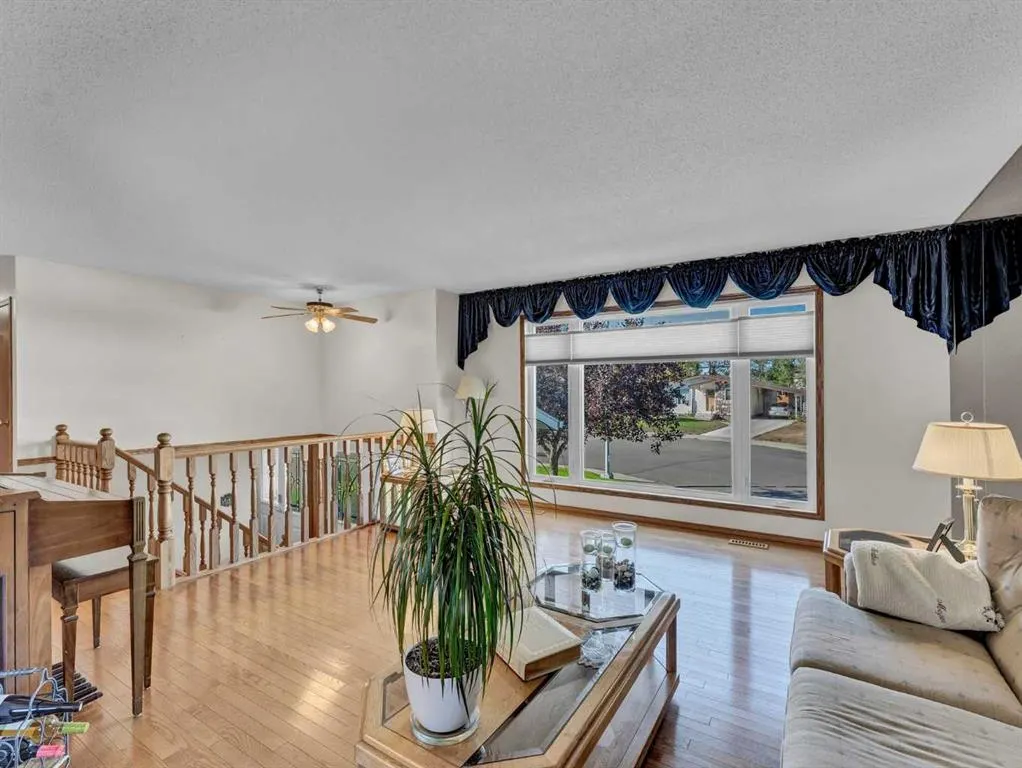 20 Eastbrook Way E