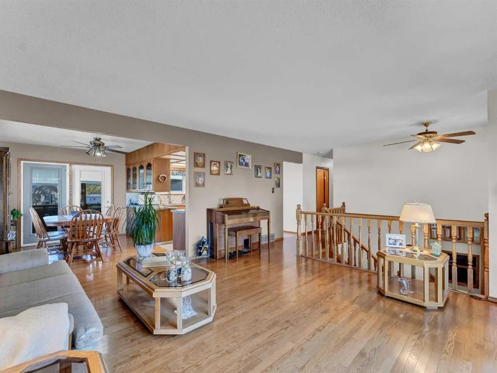 20 Eastbrook Way E