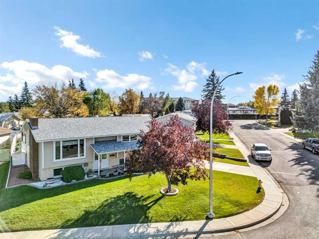 20 Eastbrook Way E