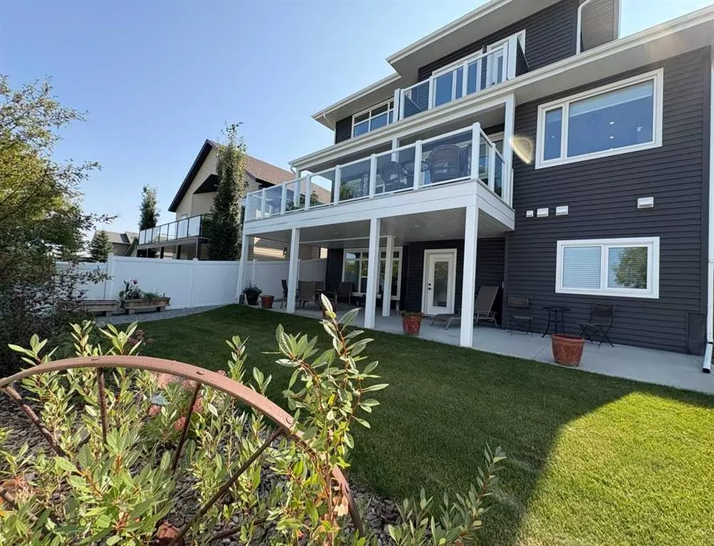 5 Leonard Close