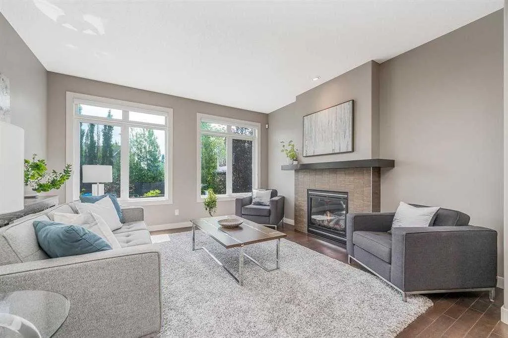 169 Aspen Hills Way SW