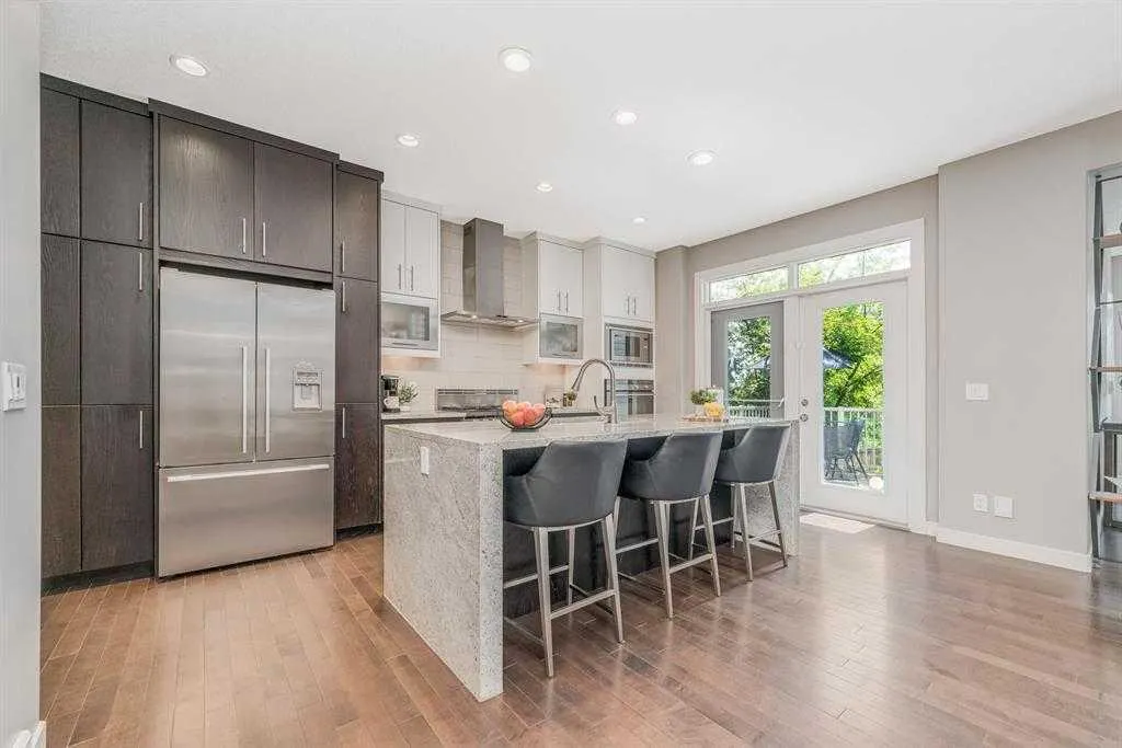 169 Aspen Hills Way SW