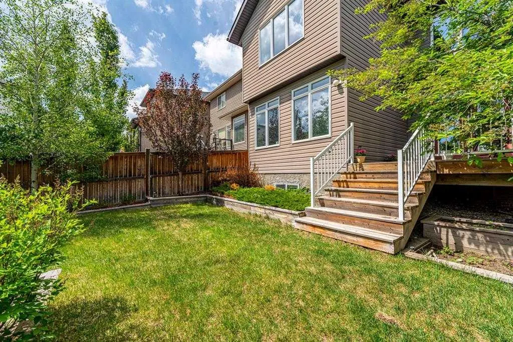 169 Aspen Hills Way SW