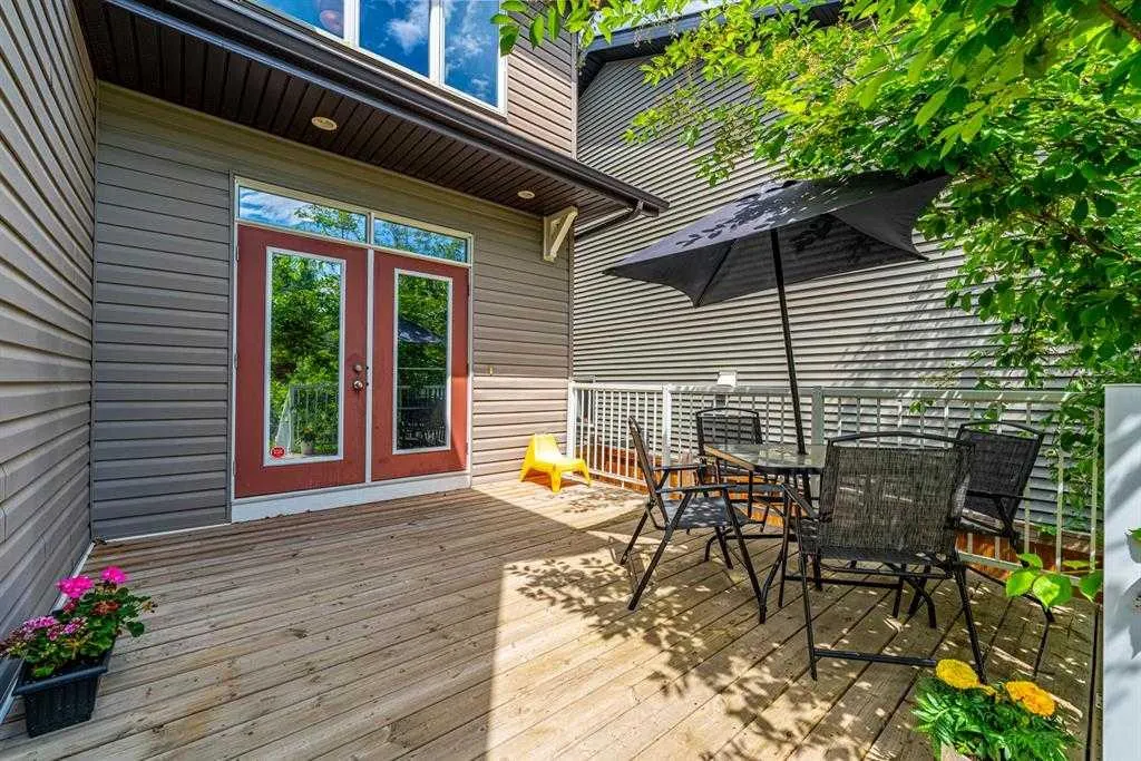 169 Aspen Hills Way SW