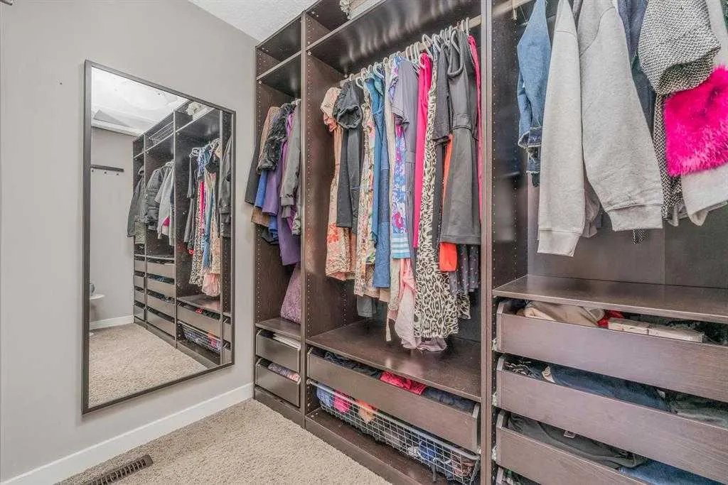 169 Aspen Hills Way SW