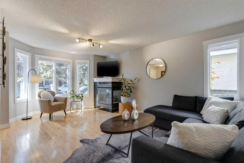 1926 25 Street SW, #1