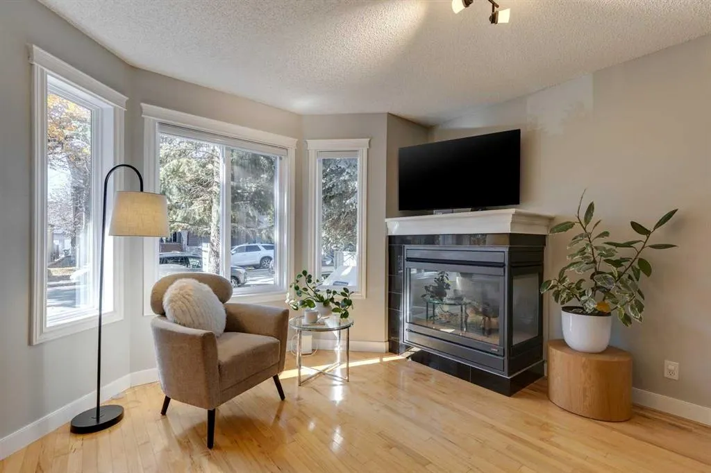 1926 25 Street SW, #1