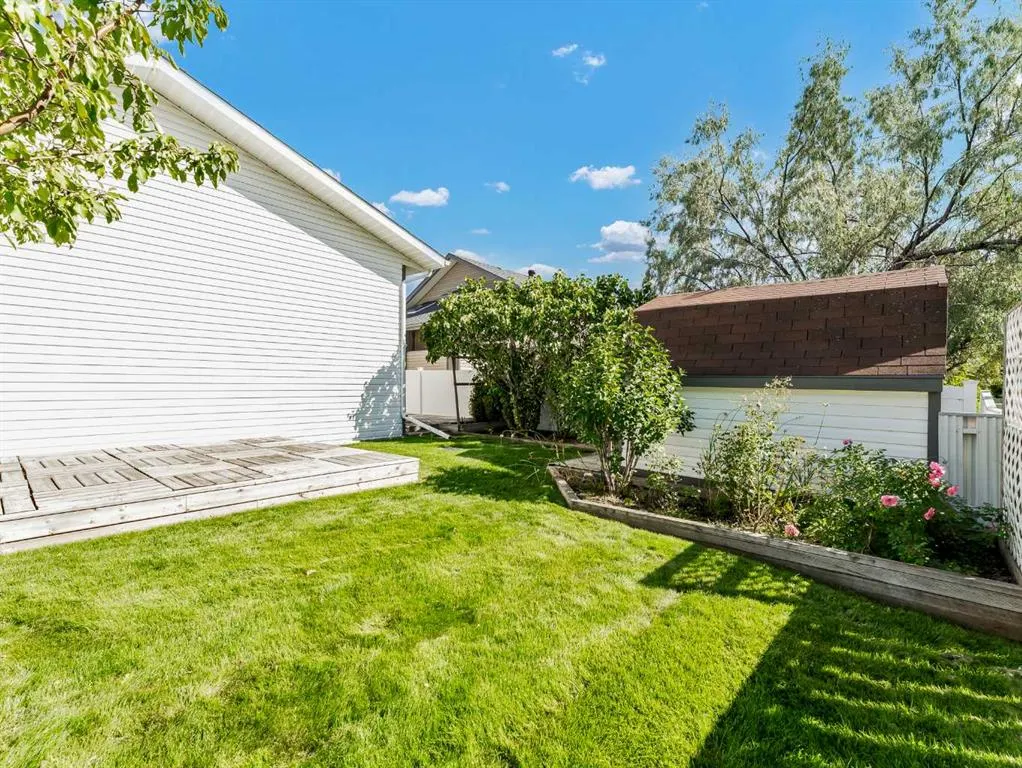 27 Turner Drive SE