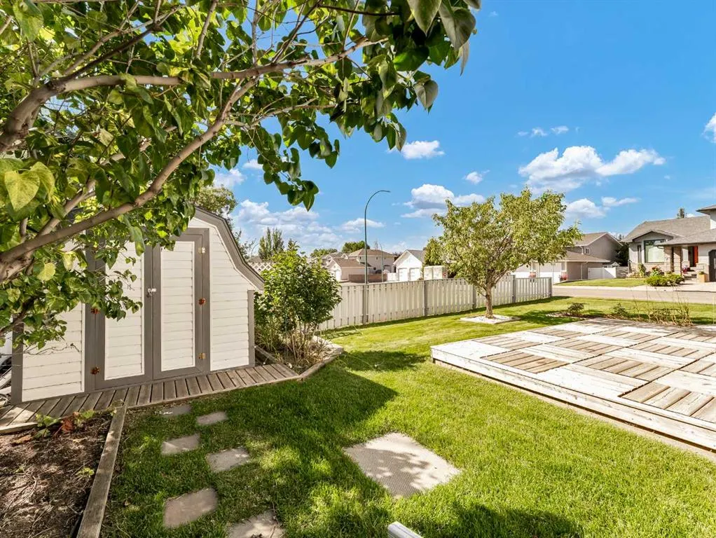 27 Turner Drive SE