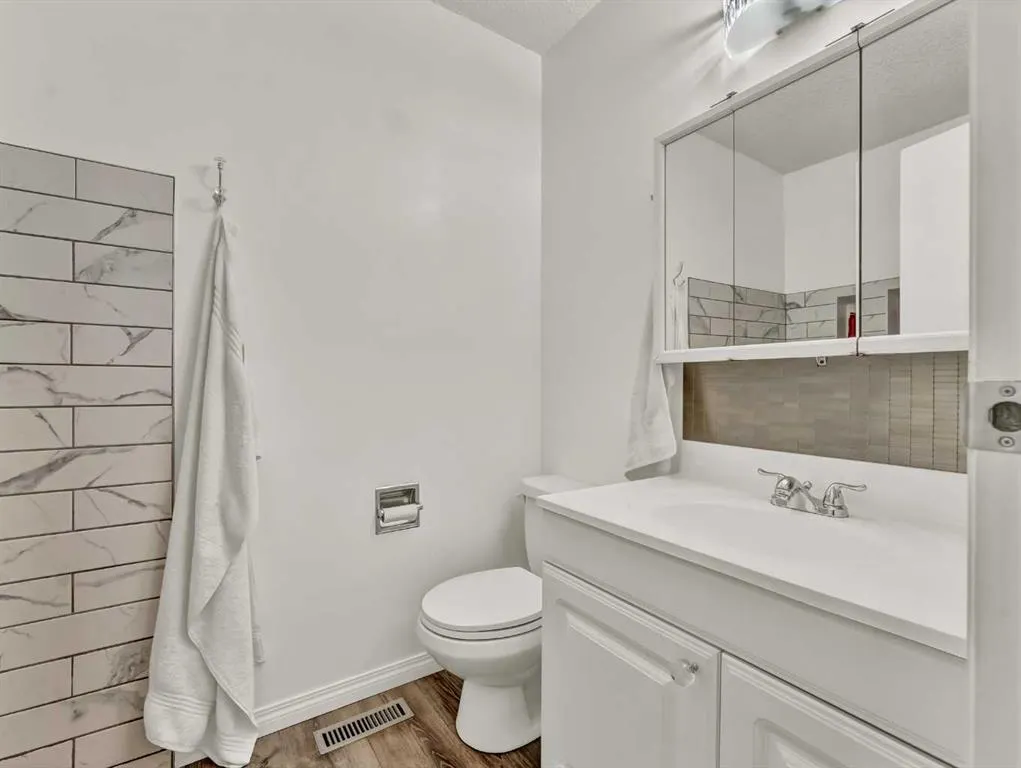 27 Turner Drive SE
