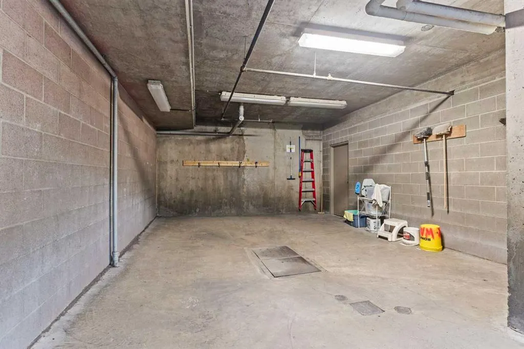 30 Sierra Morena Landing SW, #242