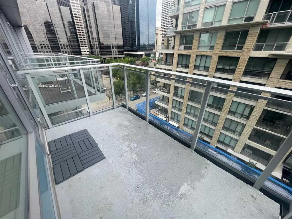 108 Waterfront Court SW, #703