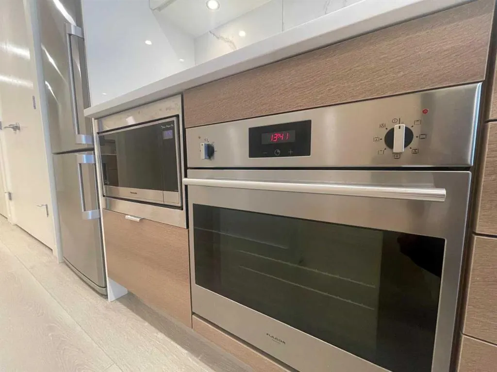 108 Waterfront Court SW, #703